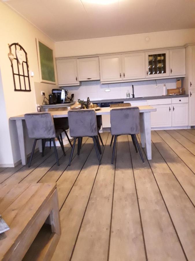 De Groote Medwert Apartment โฮลเวิร์ด ภายนอก รูปภาพ